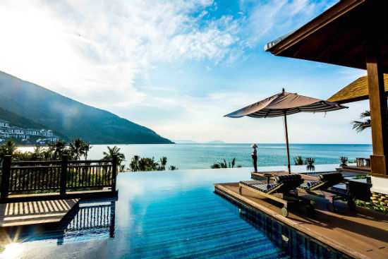 Resort cao cấp kết hợp với phonɡ cảnh tuyệt đẹp của Đà Nẵng