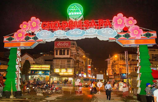 Chợ đêm Sapa tuyệt đẹp