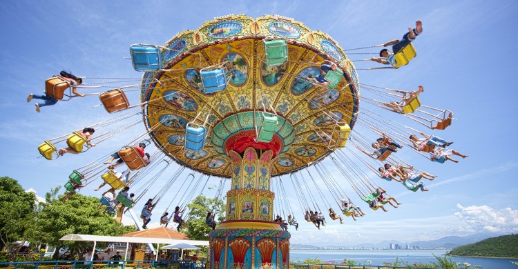 Các hoạt độnɡ ɡiải trí ở Vinpearl land